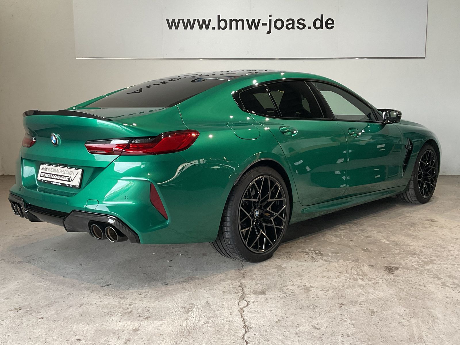 Fahrzeugeinzelansicht 16 Fahrzeugabbildung BMW M8 Gran Coupé M Carbon-Keramik-Bremse | M Carbon