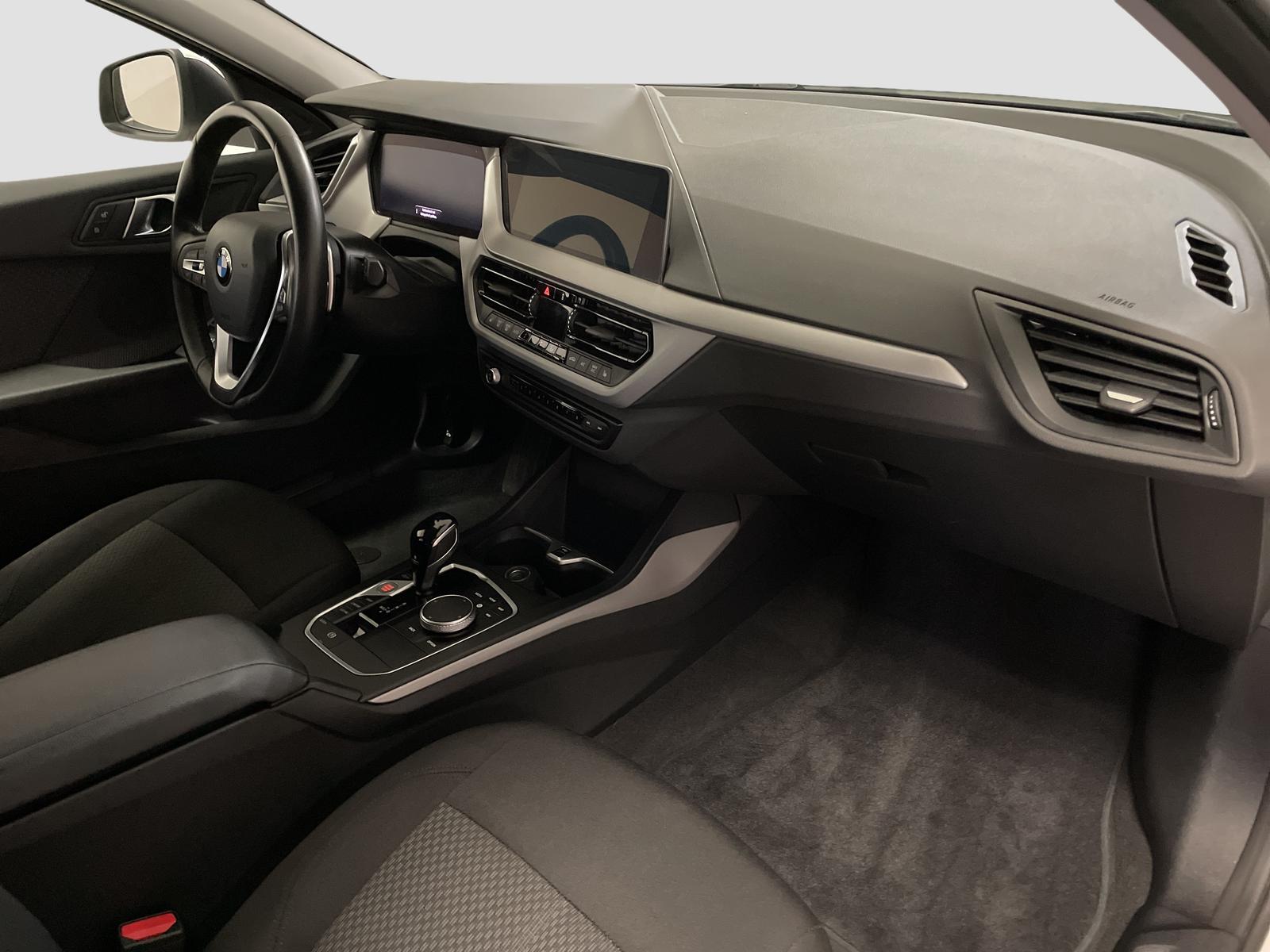BMW 1 Series i LiveCockpitProf PDC LED Sitzheizung, миниатюра 8