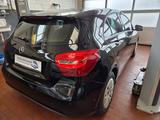 Mercedes-Benz A180/SCHECKHEFT/24 MONATE GARANTIE - Mercedes-Benz A 180 Gebrauchtwagen in Köln