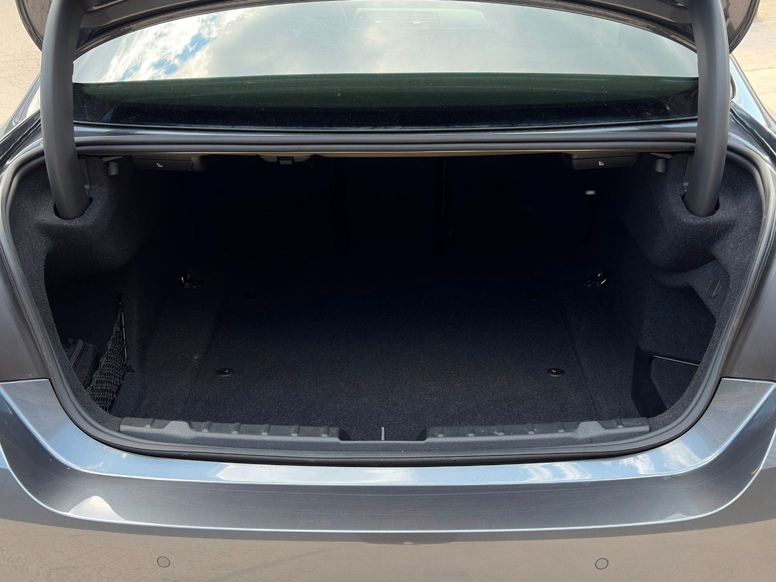 Fahrzeugabbildung BMW 420i  Coupe Sport Line Leder Tempomat HiFi SHZ