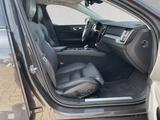 Volvo V60 CC B4 AWD Mild-Hybrid - graue Volvo V60 Cross Country