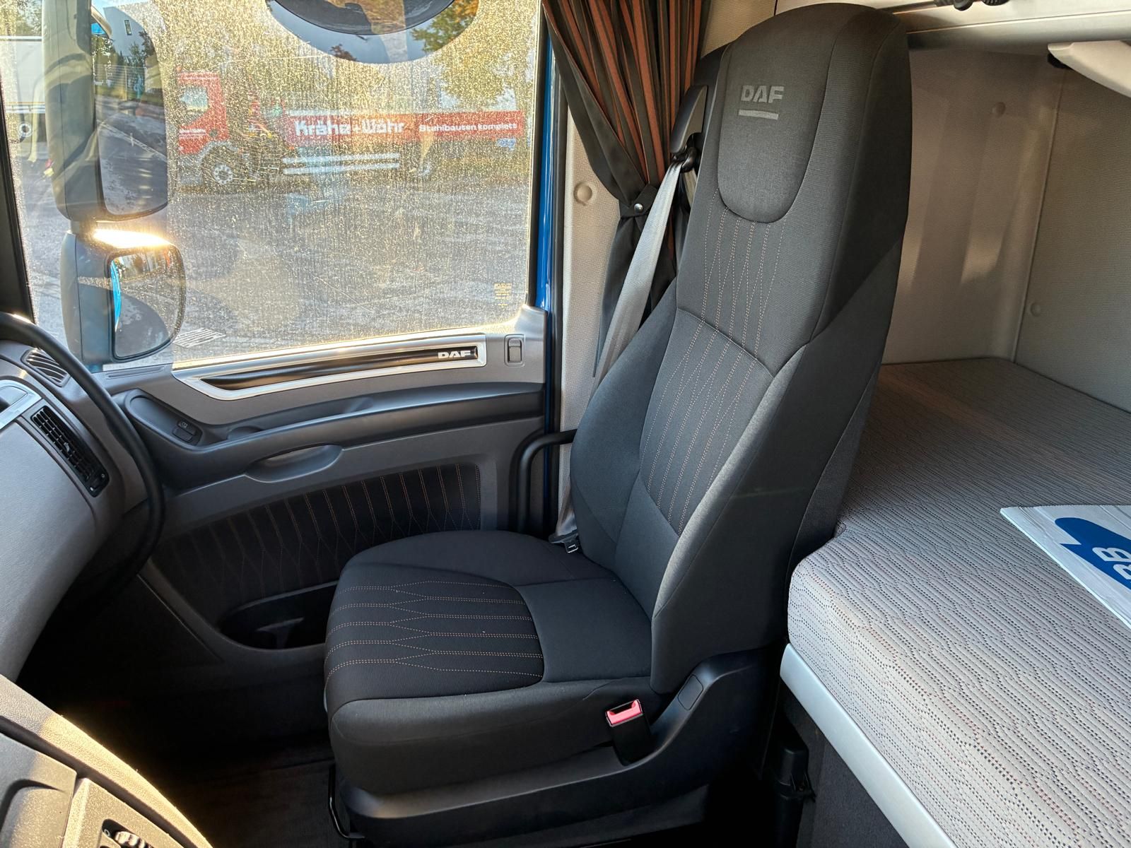 Fahrzeugabbildung DAF FT XF 480 SC LD (Leergewicht nur 7.765 kg)