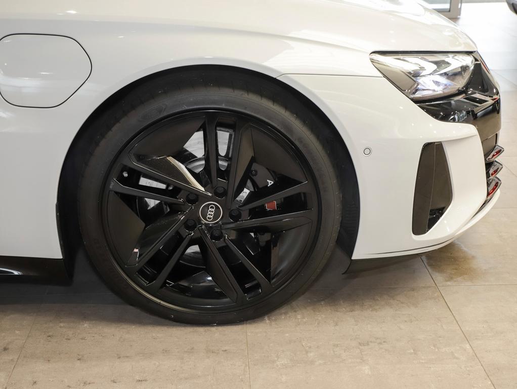 Audi e-tron GT qu. B&O Leder Luftf Matrix Wärmep 360°