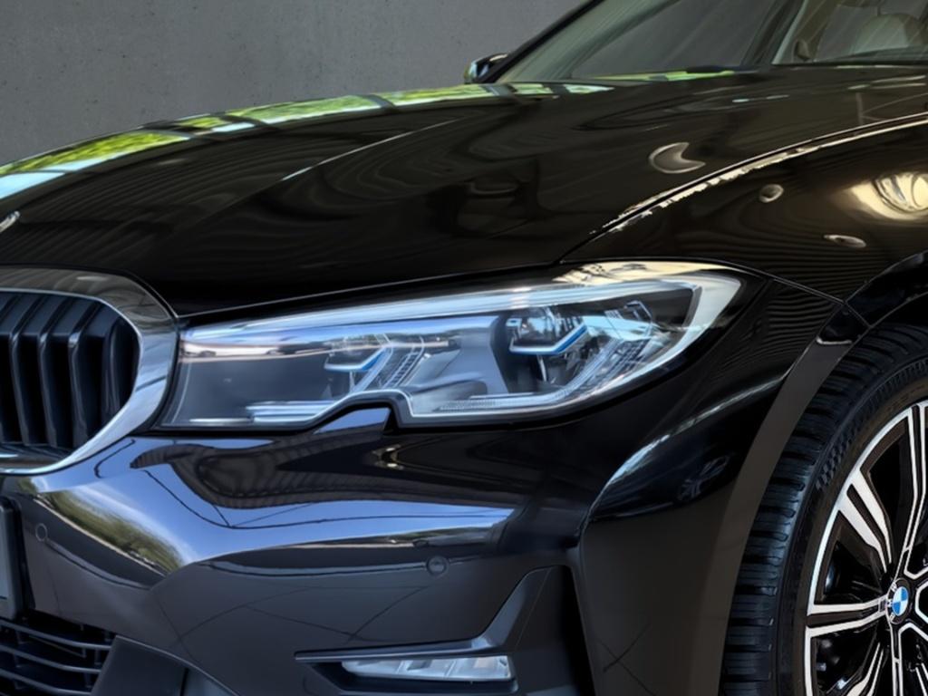 BMW 330 i Touring Sport Line +LEDER+Innovation+HuD+A