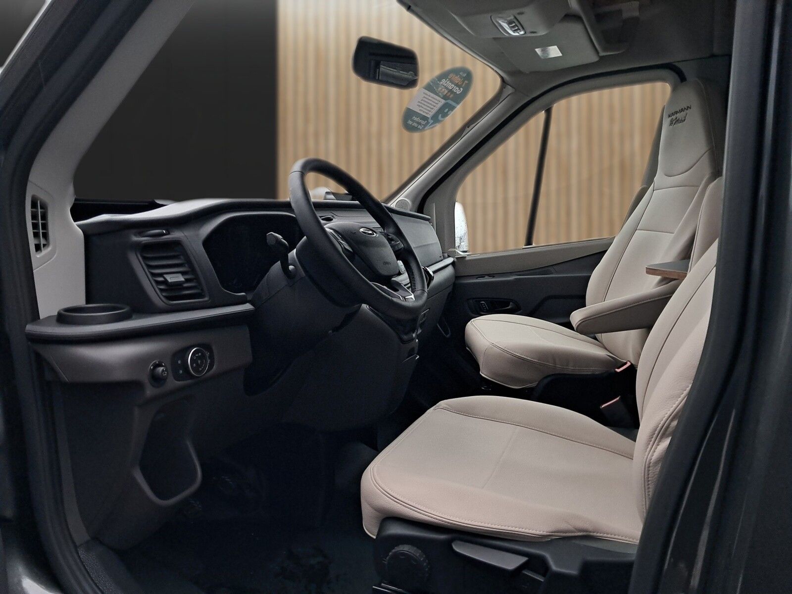 Fahrzeugabbildung Karmann Dexter 4x4 DE 570 AW Rückfahrkamera, Tageszul.