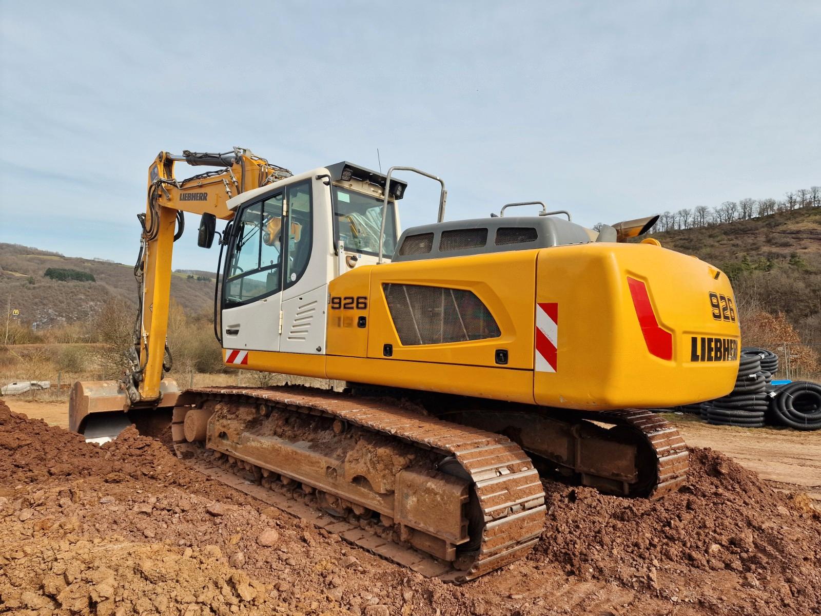 Liebherr R 926 LC