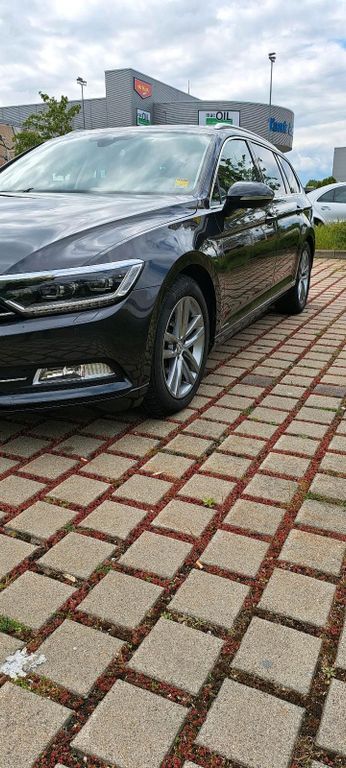 Image of Volkswagen Passat Variant