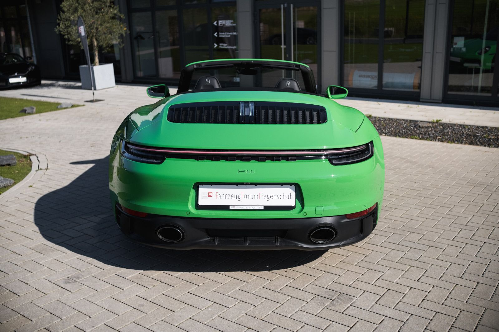Fahrzeugabbildung Porsche 992/911 GTS-LED-Sitzbelü.-Inno-360´´-90 Ltr.