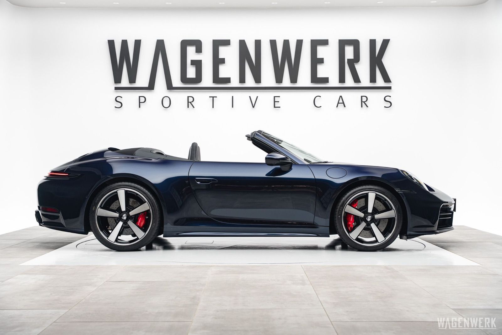 Porsche 911 992.2 Carrera S Cabrio PTS CARBONSCHWARZ SPO imagem 2