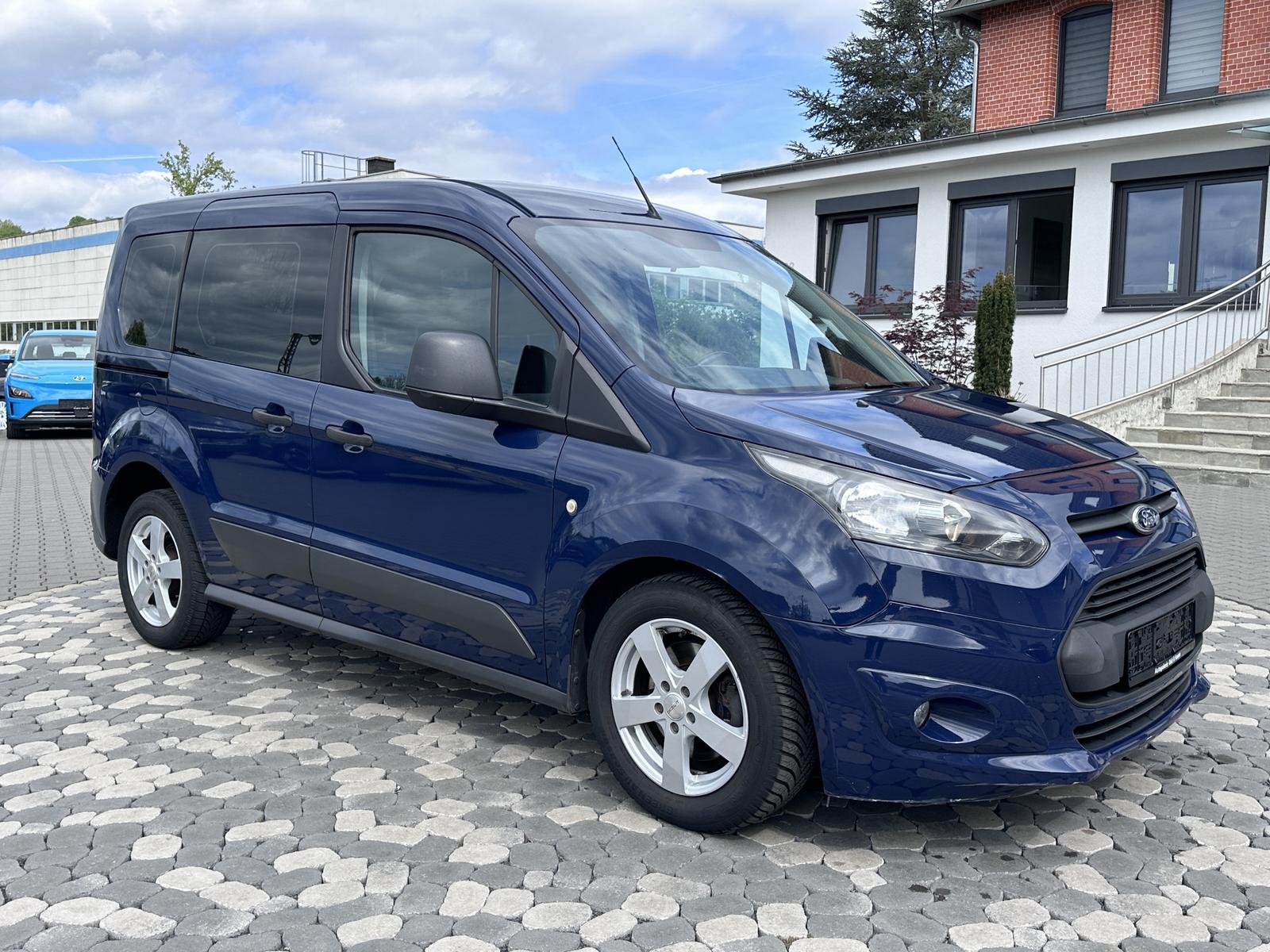Ford Tourneo Connect Ambiente AC PDC 5SITZ 2xSCHIEBET