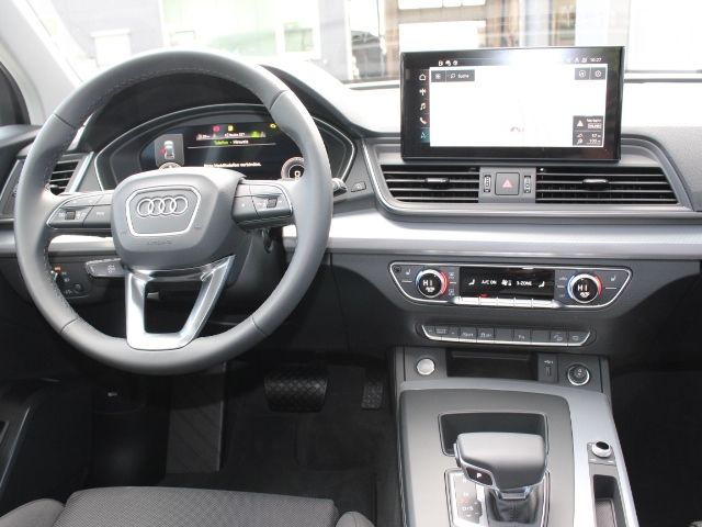 Q5  40 2.0 TDI quattro S-line+SOFORT VERFÜGBAR