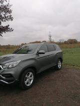 Ssangyong REXTON 2.2 Diesel e-XDi 220 Sapphire 4WD AT ... - Ssangyong REXTON von privat