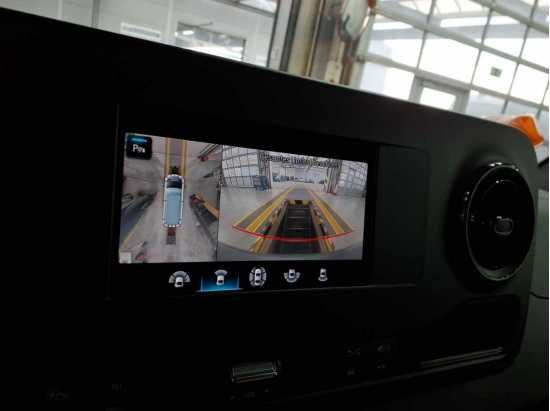 Fahrzeugabbildung Mercedes-Benz Sprinter 317 CDI Kasten L4H2 XXL Schwingsitz SHZ