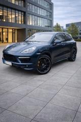 Porsche TURBO VOLL bis PDACH viele extras dabei - Porsche Cayenne aus 2012: Turbo