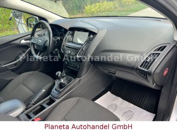 Ford Focus - 10