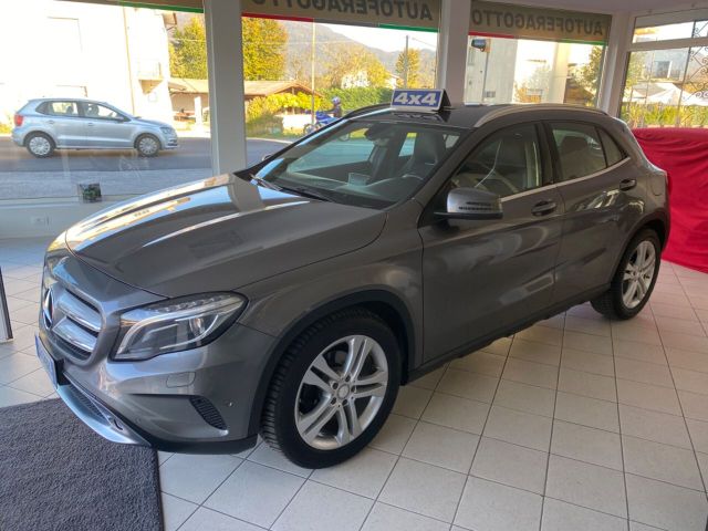 Mercedes-Benz Mercedes-benz GLA 200 4Matic Sport