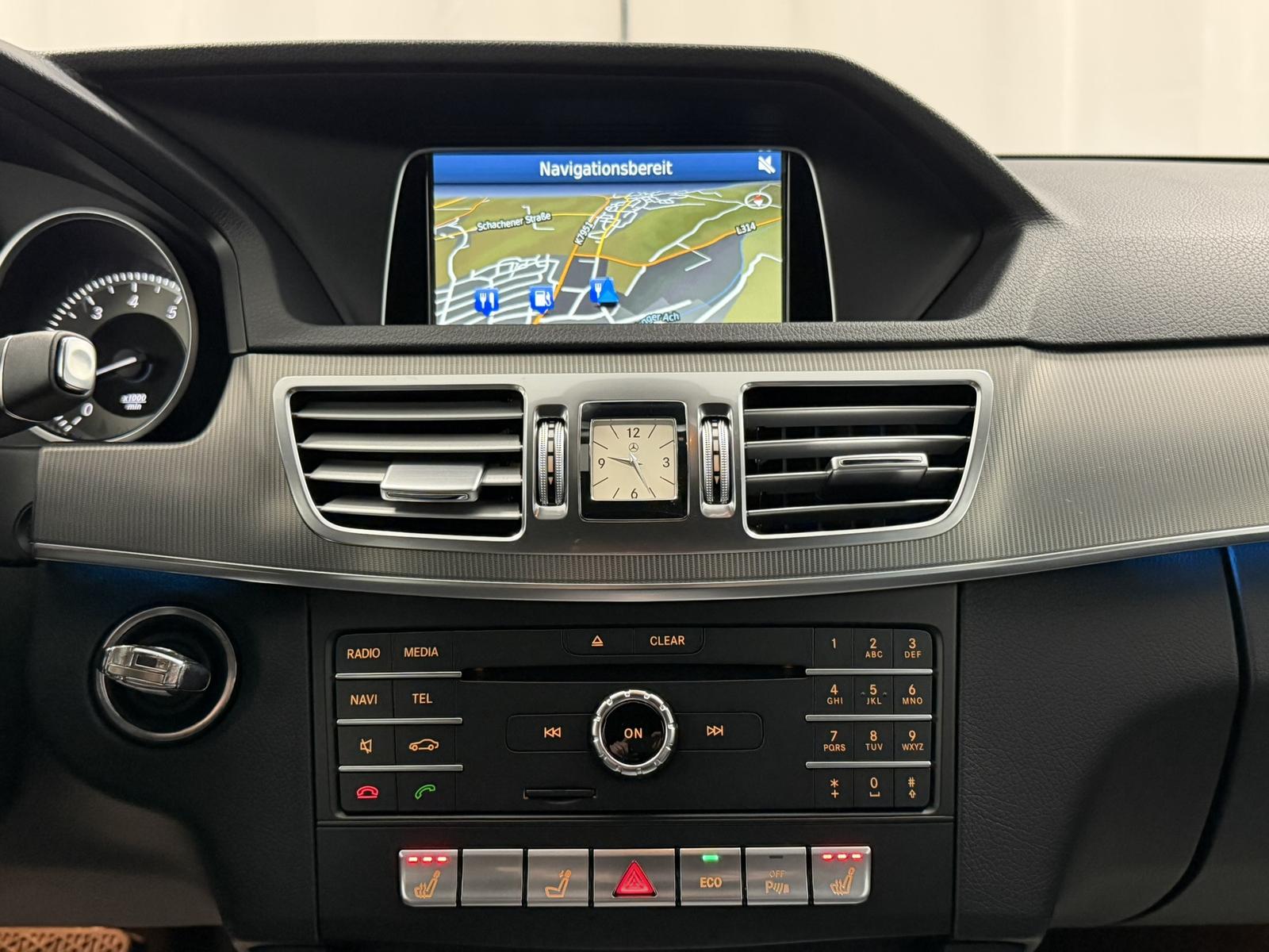 Mercedes-Benz E 200 T CGI BlueEff. Aut. Avantgarde LED 7-Sitze