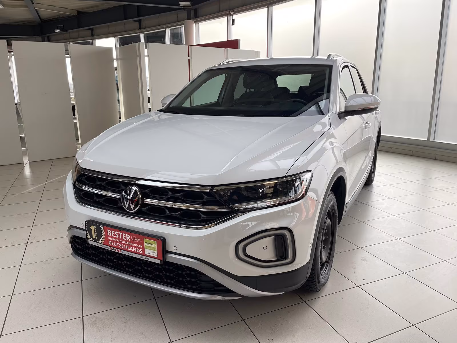 Volkswagen T-Roc 1.0 TSI Style+Navi+Touch+PDC vo/hi.+Klimaa