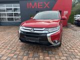Mitsubishi Outlander Edition+ 4WD 150 PS Autom. Navi AHK - rote Mitsubishi Outlander