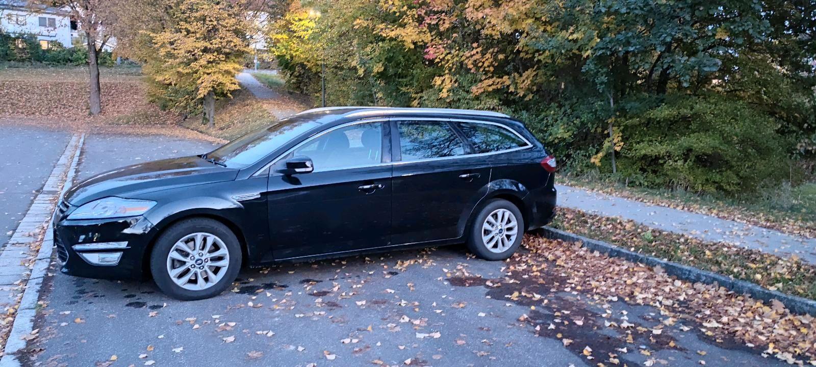 Ford Mondeo 2014 — interior