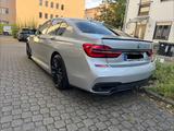 BMW 730d xDrive - M paket  - BMW 7er Reihe in Frankfurt (Main)