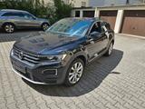 Volkswagen T-Roc 2.0 TDI SCR DSG 4MOTION Sport Sport - VW T-Roc Gebrauchtwagen in München