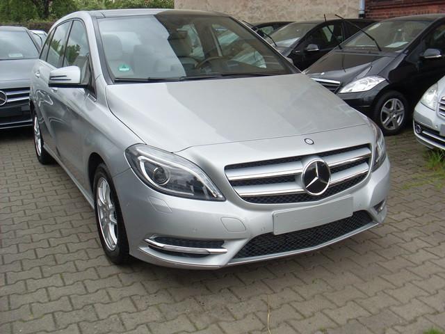 Mercedes-Benz B 200 Automatik / Panoramadach / AHK