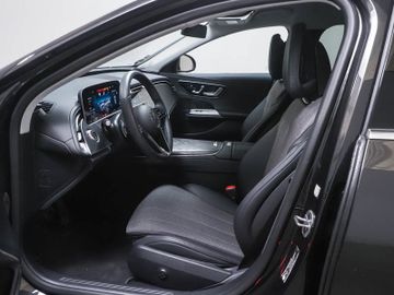 Mercedes E 220 - 2