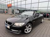 BMW 320 i Cabrio*Navi*Xenon*Pdc*12M Garantie - BMW 320 mit Benzin-Antrieb: Cabrio, Automatik