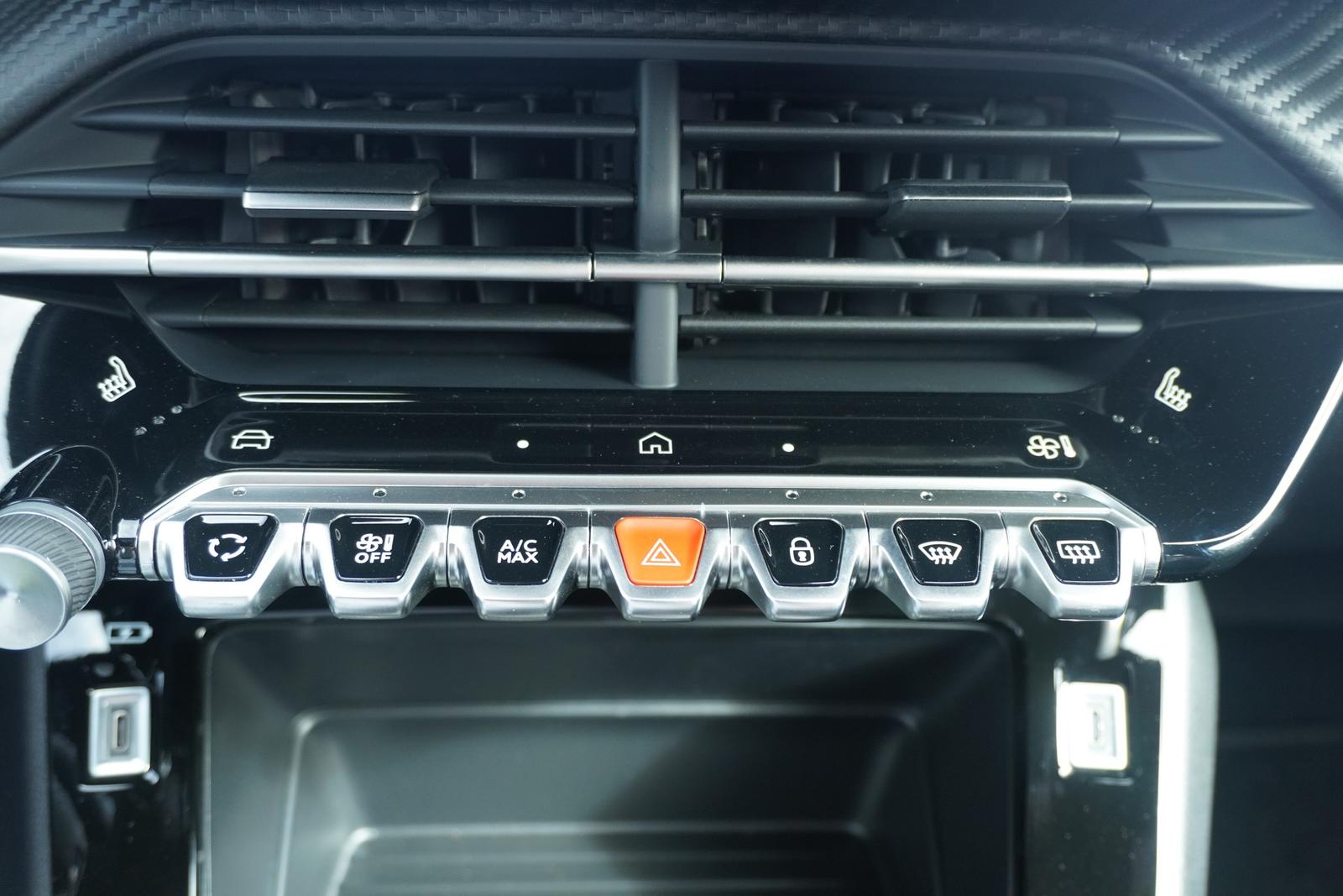 Peugeot 2008 1.2 PureTech LED Navi Kamera