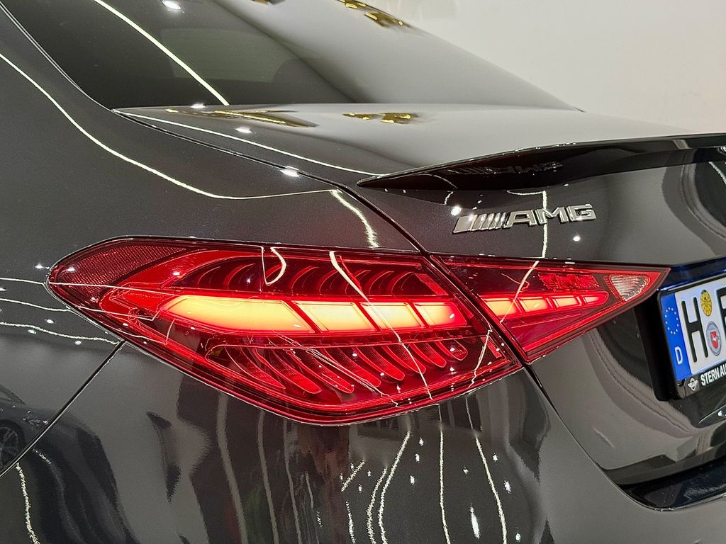 Mercedes-Benz C 63 AMG - Bild 31