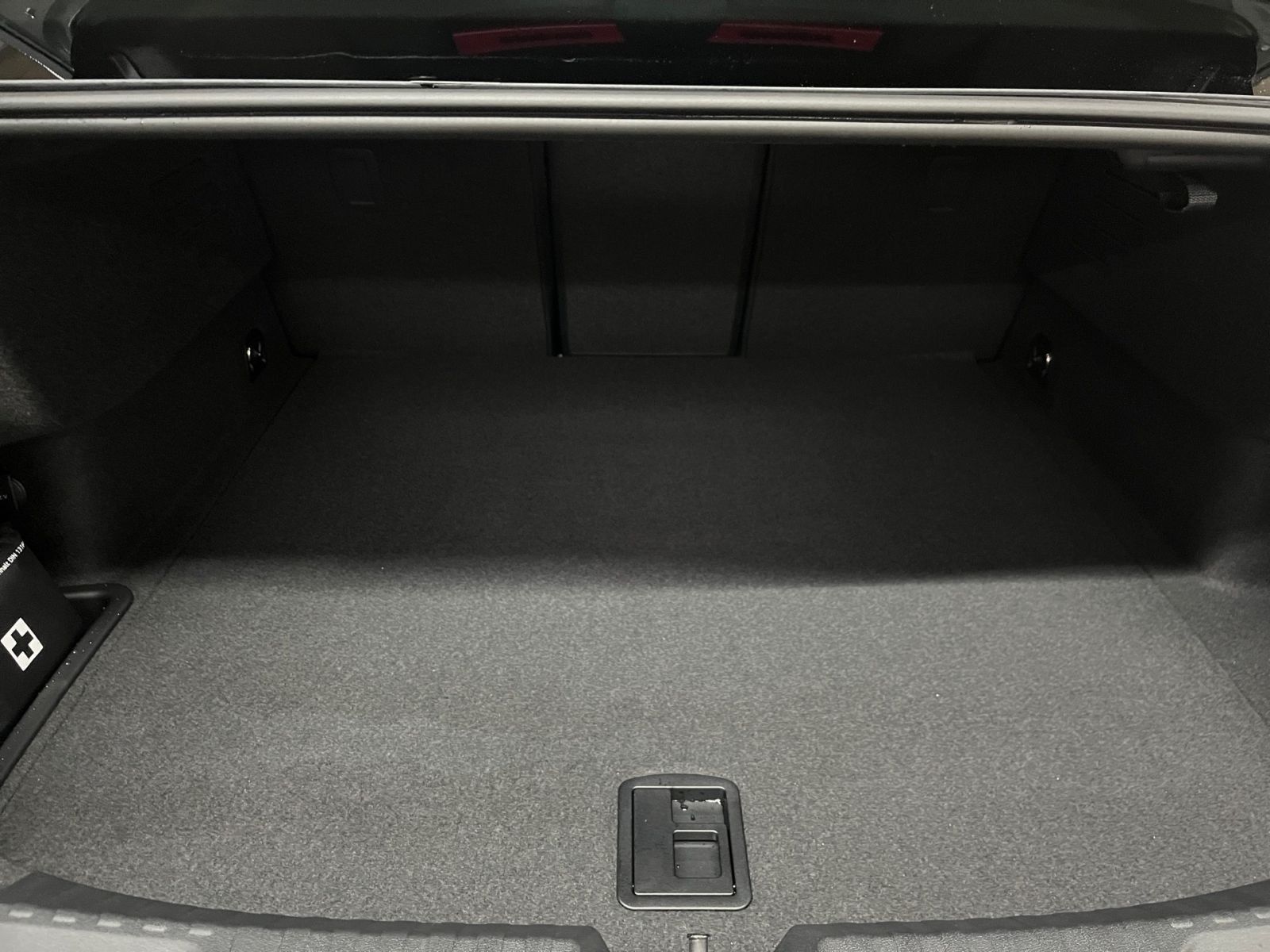 Audi RS 3 Lim. 280  km/h Matrix Pano Sportabgas. Navi foto 9
