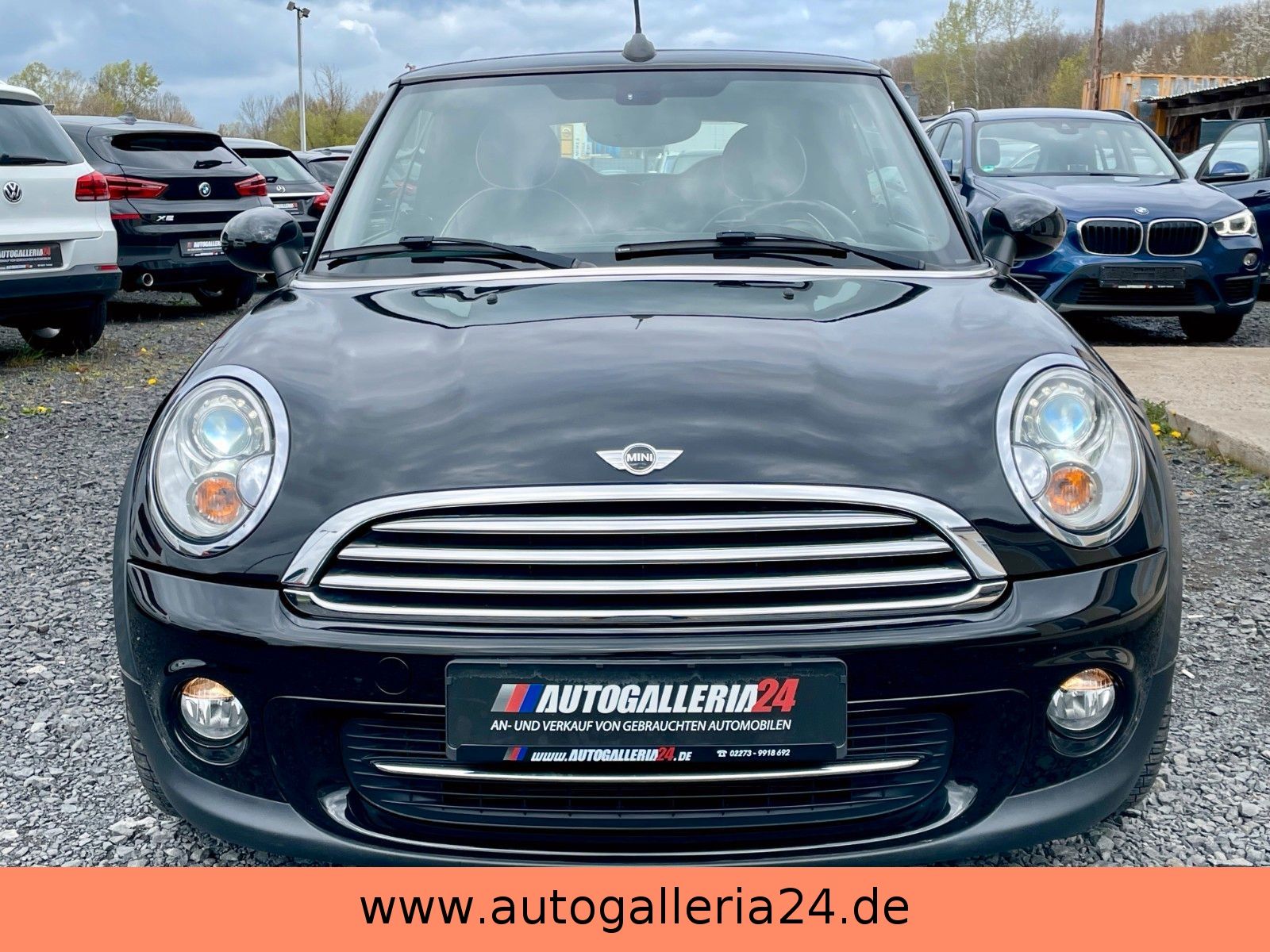 Fahrzeugabbildung MINI Cooper Cabrio Navi Leder Xenon SPORTSITZE Alarm