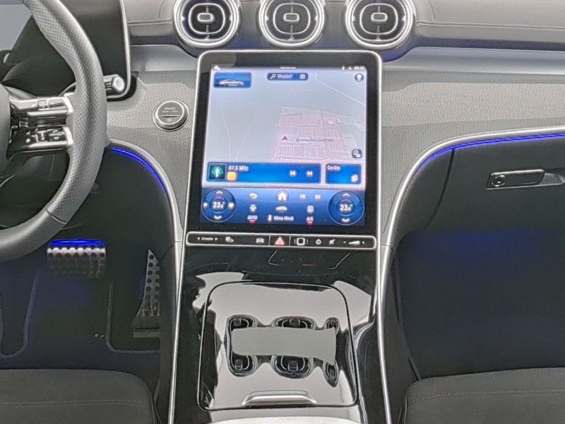 Fahrzeugabbildung Mercedes-Benz CLE 300 AMG*HEAD-UP*BURMESTER*PANO*20"ZOLL*MEMOR