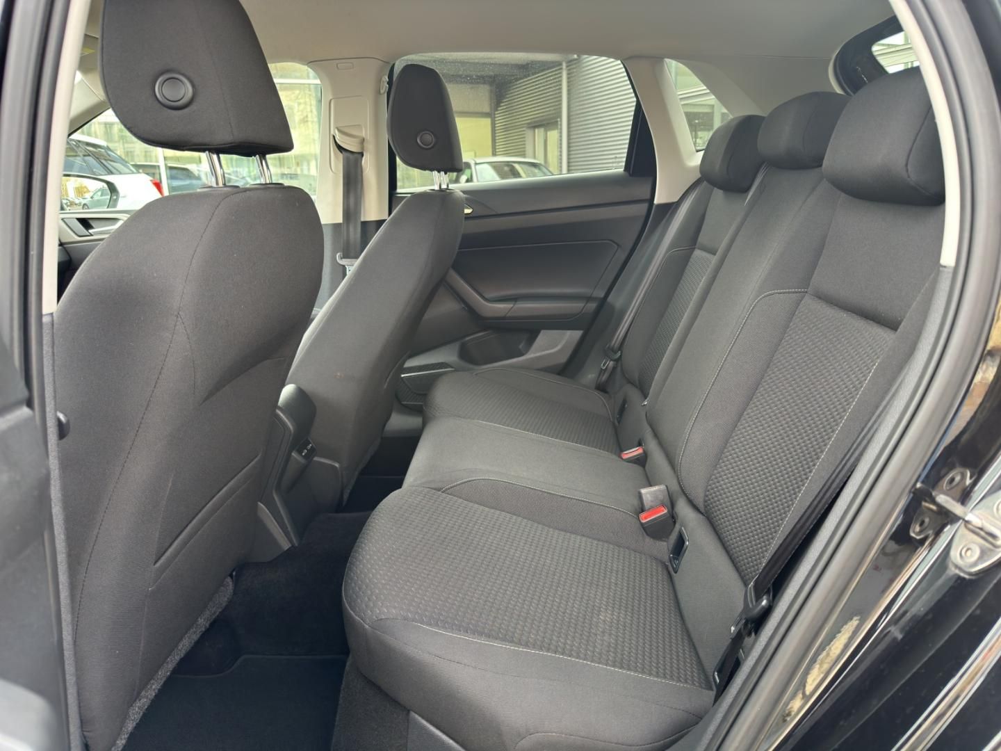 Fahrzeugabbildung Volkswagen Polo Comfortline 1.0 TSI, 70 kW, DSG, Navi, SH,