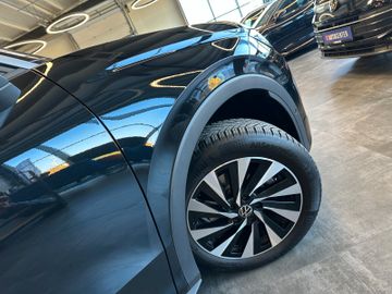 Volkswagen T-Roc *KEYLESS*MASSAGE*LENKRADHZ*ACC*CARPLAY*