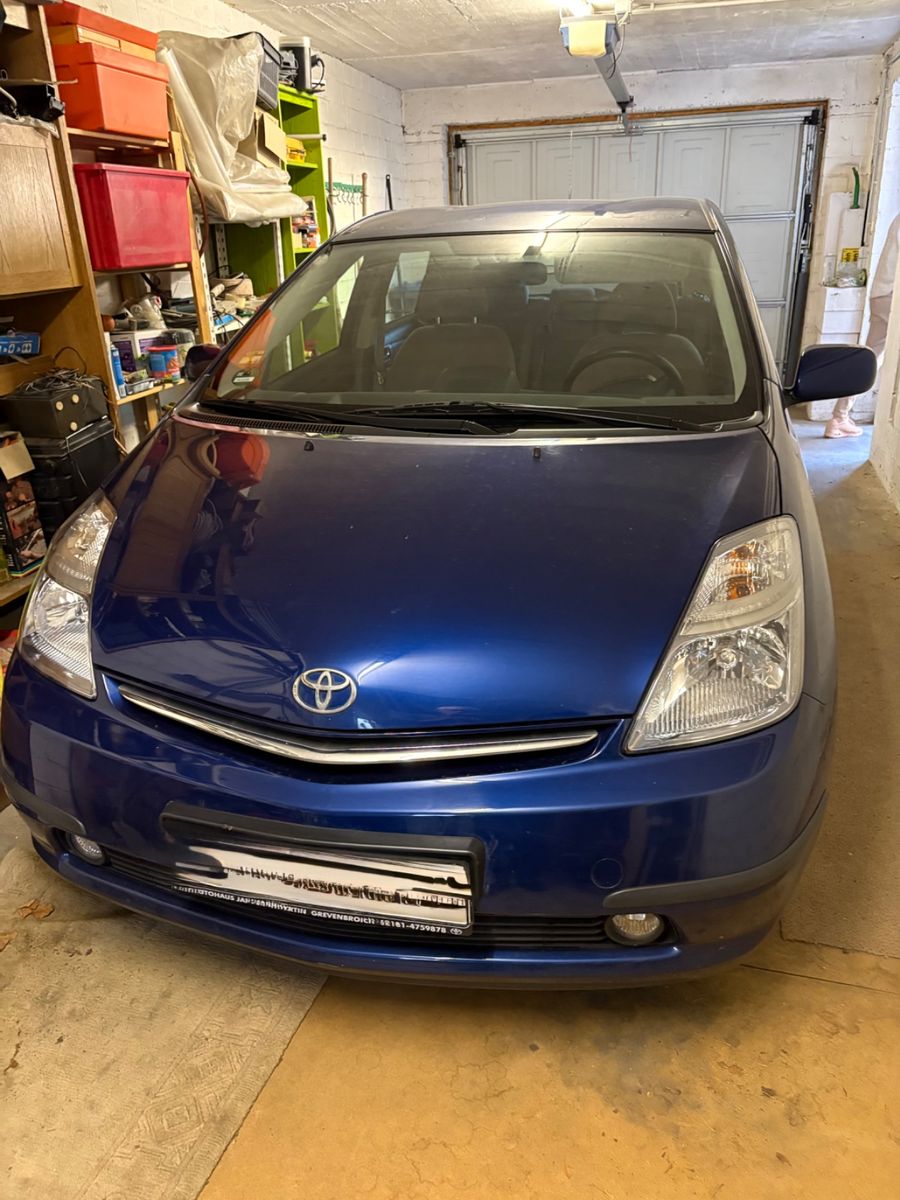 Toyota Prius HYBRID