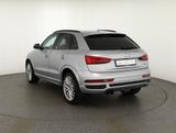 Audi Q3 2.0 TFSI quattro S-Line LED Navi Sitzheizung - scheckheftgepflegte Audi Q3