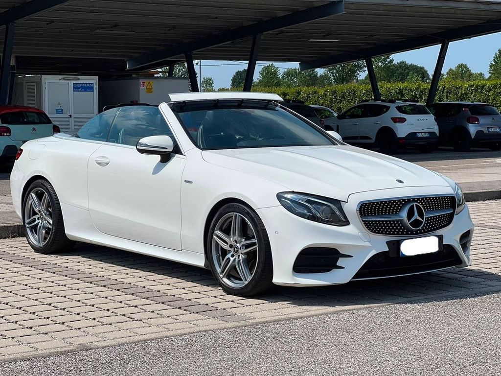 Image of Mercedes-Benz E 220