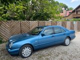 Mercedes-Benz Mercedes 230E Top Zustand - Mercedes-Benz 230 mit Benzin-Antrieb: Limousine, Klimaanlage