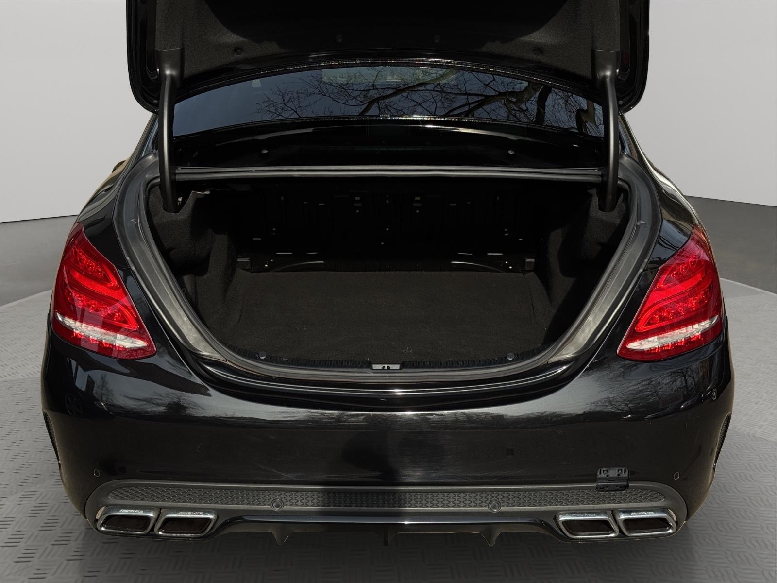 Mercedes-Benz C 63 AMG Lim Performance/SportAga/BUR/HuD/Distro