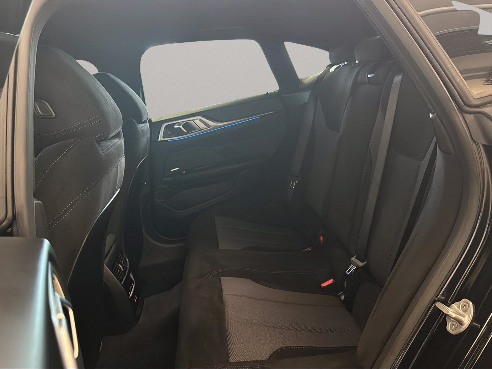 BMW i4 - Bild 9