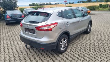 Nissan Qashqai - 4
