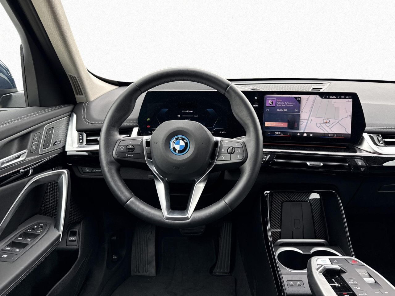 BMW iX1 - Bild 13