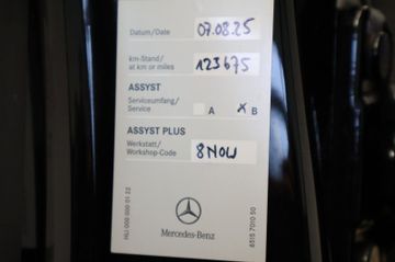 Mercedes-Benz GLC 300 4Matic Pano AHK Multibeam AMG Line