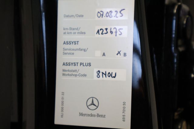 Mercedes-Benz GLC 300 4Matic Pano AHK Multibeam AMG Line