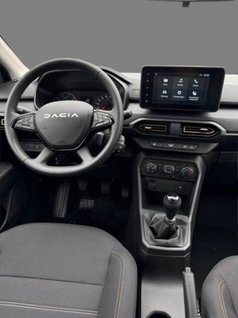 Fahrzeugabbildung Dacia Sandero Stepway Essential TCe 90