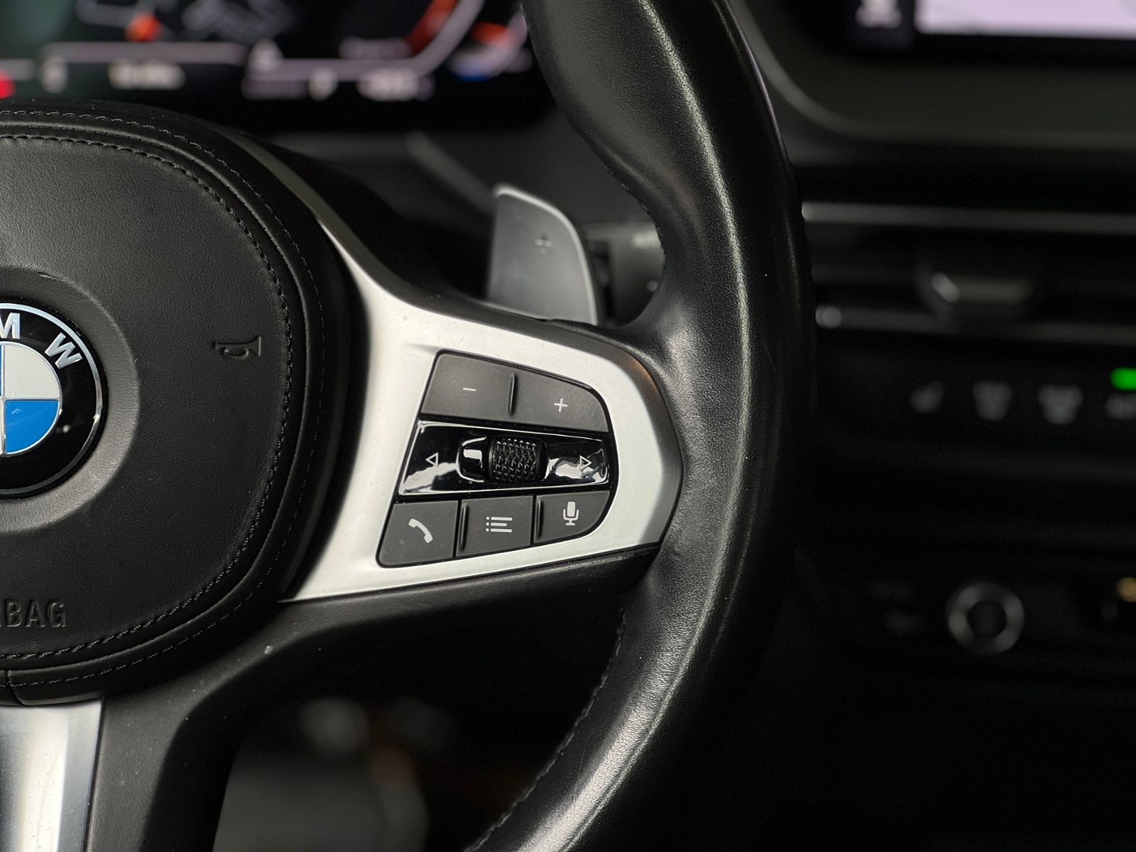 Fahrzeugabbildung BMW 120 i M Sport PDC KLIMA LED NAVI SHZ