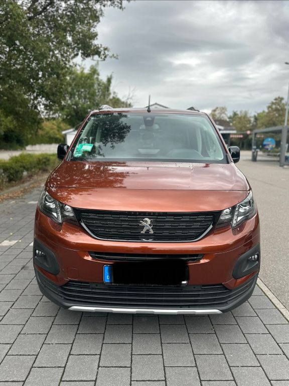 Image of Peugeot Rifter