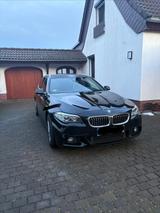 BMW 530d xDrive Touring Voll, HuD, M-Paket - BMW 530 Kombi 530d m paket voll mit Diesel-Antrieb